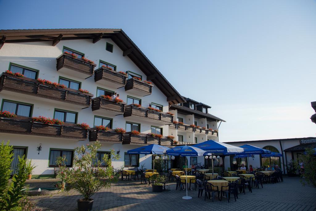 Urlaubshotel Binder Buchlberg Ngoại thất bức ảnh