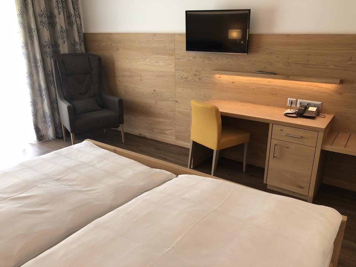 Urlaubshotel Binder Buchlberg Ngoại thất bức ảnh
